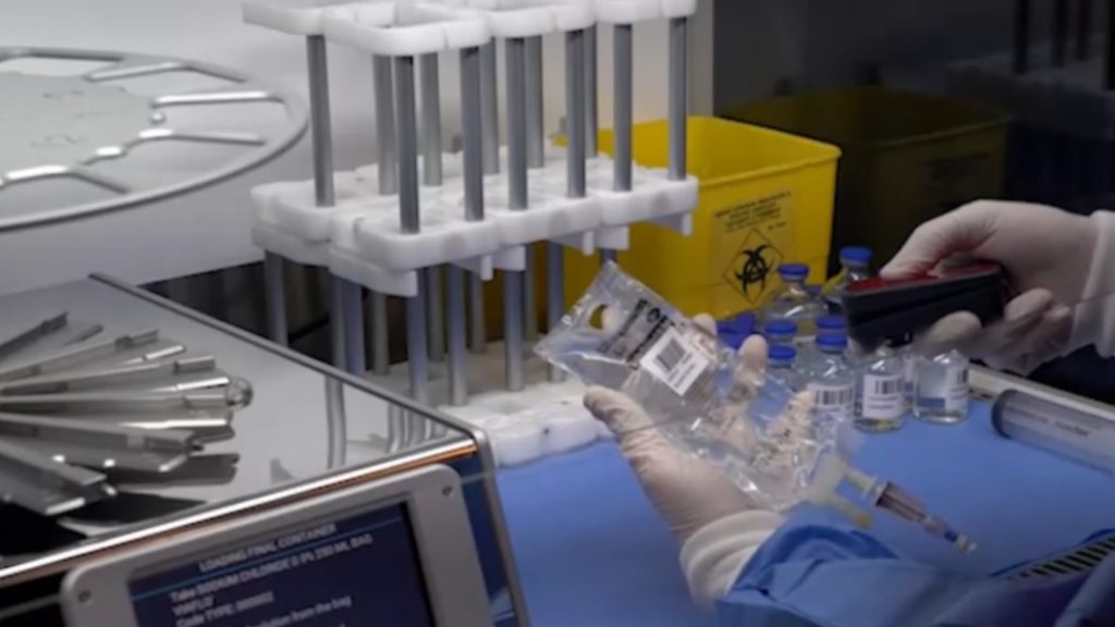 tendencias en farmacia hospitalaria - robot preparacion de medicamentos